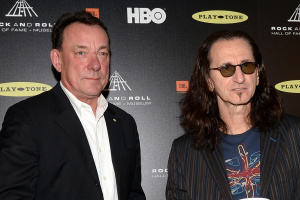 Geddy Lee z RUSH věří, že ho přišel navštívit Neil Peart jako pták 