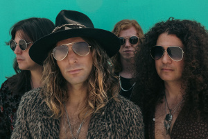 DIRTY HONEY se vrací do Prahy, tentokrát jako headlineři