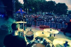 THE DEVIL WEARS PRADA a MADBALL Na Mystic Sk8 Cup