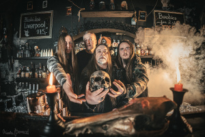 Říjnový Spark uvádí Vlastu Henycha a jeho vzpomínky na kultovní debut TÖRR „Armageddon“