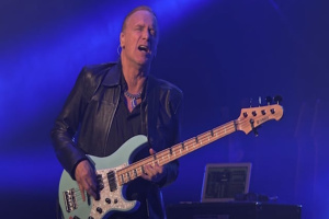 BILLY SHEEHAN: Jak MR. BIG přečkali vzestup grunge v 90. letech