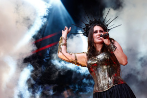 WITHIN TEMPTATION slaví, poslechněte si akustickou verzi klasiky „Ice Queen“