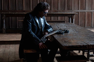 Praotec metalu Tony Iommi vydá po 21 letech slibovanou sólovku, pomáhal mu s ní Jorn Lande