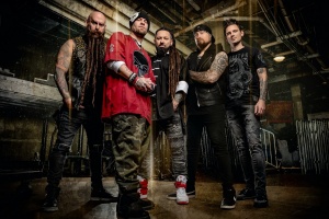 FIVE FINGER DEATH PUNCH hlásí dobytí hitparády. Už pojedenácté