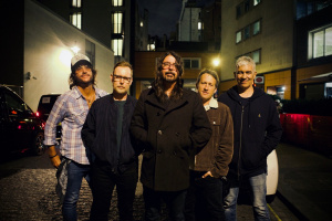 FOO FIGHTERS připomínají třicetiletý milník novým singlem