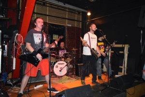 HC punk žije! Z Petrova se řítí PUNK CAVALRY