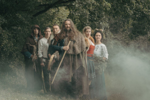 Folklór a metal s příměsí deště. Tomáš Kočko & ORCHESTR vydali album „Perperuna“