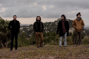 Poslechněte si: HYPNO5E - „Shores of the Abstract Line“