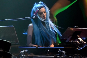 Melissa Reese se nezúčastní světového turné GUNS N' ROSES