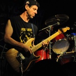 Noise Therapy Fest vol.1 - 11.8.2012, Praha, Modrá Vopice