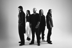 CRYSTAL LAKE v Praze: japonsko-americko-australský konflikt o Evropu vyhrál Dálný východ