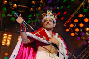 QUEEN jako nikdy dříve. Slavný koncert z Budapešti míří na plátna kin