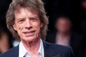„Rock’n’rollový život vám navždy poškodí psychiku,“ říká Mick Jagger z THE ROLLING STONES.