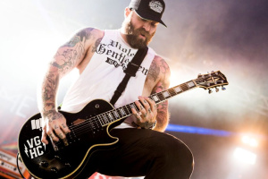 Zemřel zakládající kytarista EVERY TIME I DIE Andy Williams, zkolaboval při wrestlingu