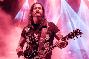Gary Holt (EXODUS) varuje mladší kolegy: „Nedělejte stejné chyby jako já!“