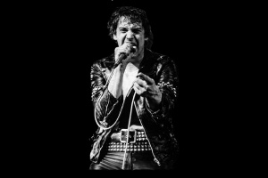  Původní hlas IRON MAIDEN Paul Di'Anno ožívá v dokumentu i na novém živáku