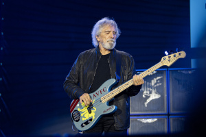 Obal „Paranoid“ je podle baskytaristy BLACK SABBATH Geezera Butlera ten nejhorší ze všech 