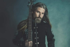 Lednový Spark uvádí Ušní průplach s Pärem ze SABATON