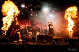 Jak James Hetfield (METALLICA) pomohl frontmanovi HATEBREED seknout s alkoholem