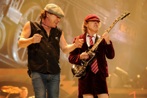  „V 78 letech mě koncertování baví víc než kdy dřív,“ říká Brian Johnson z AC/DC