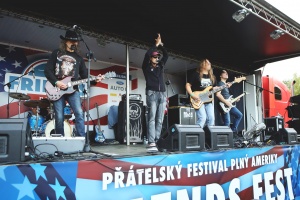 PUMPA vydala nový singl „Já, Gott a Čok“