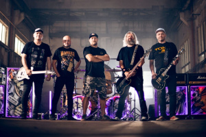 HARLEJ posílá do světa nový videoklip „Dávno vím“ a vyráží na podzimní tour!