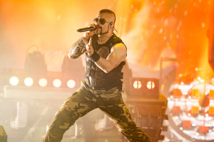 Live: SABATON dobyli amfiteátr Lochotín před zahájením Metalfestu