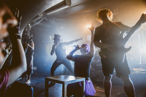 NANOWAR OF STEEL i UUHAI: ve Futuru se uskutečnila mezinárodní show