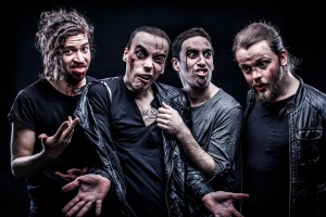 VIDEO: WE BUTTER THE BREAD WITH BUTTER - „Exorzist“