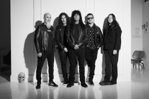 „Že dlužím raketu na daních, mě vážně vytočilo,“ říká Charlie Benante z ANTHRAX v zářijovém Sparku