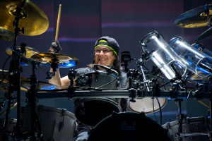 Mike Mangini (ex-DREAM TEATER)  naskočil ke GODSMACK