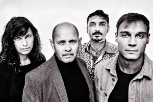 SELADONS na novém albu nabádají k vnímavému poslechu