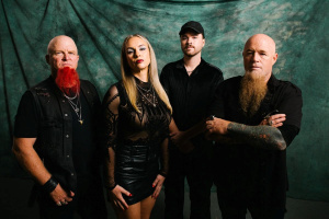  Zvratky a výkaly všude. Moshpit na koncertě DEVILSKIN narušil extrémní incident