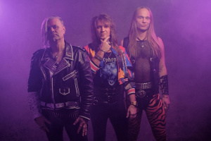 TRAHIR rozjeli ostrou party