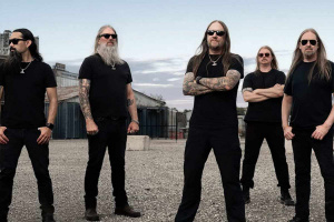 Vikingové na divokém západě – mrkněte na nevšedně pojatý nový klip AMON AMARTH