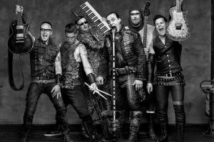 RAMMSTEIN posílají do kin svou ohnivou show z Mexico City