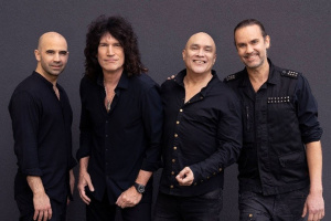 V Česku usazený Tommy Thayer z KISS založil novou kapelu SHOGUN MOJO