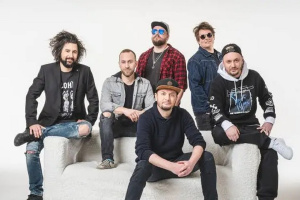 UDG se rozštípli vejpůl