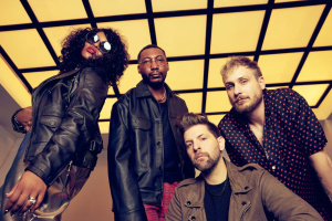 WELSHLY ARMS se vrací s hitem „Legendary“ i novými skladbami