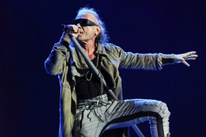 Bruce Dickinson: „S IRON MAIDEN máme v rukávu pár překvapení!“