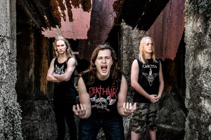 Jak divoši ALIEN WEAPONRY nakopli adventní New York
