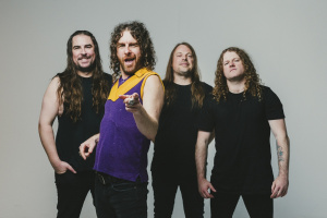 Do pražské show AIRBOURNE zbývají necelé dva týdny!