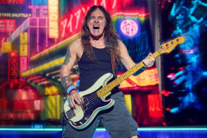 Steve Harris na alba s Blazem Bayleym rozhodně nezanevřel!