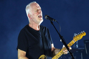 DAVID GILMOUR v říjnu vydá živák z proběhlého turné