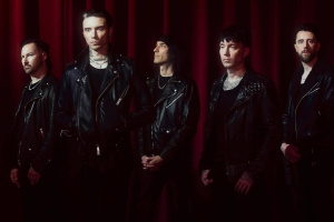 Lídr MACHINE HEAD se objevuje v novém singlu BLACK VEIL BRIDES jako Mstitel