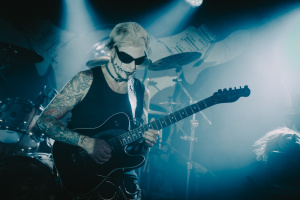 John 5 naživo v Praze: Když struny promlouvají