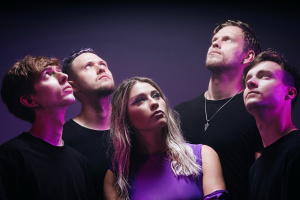 JAMARON ohlašují koncert ve Foru Karlín!