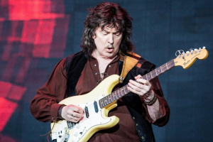 Nemožné se stalo skutečností - Ritchie Blackmore se po letech se znovu objeví na pódiu s DEEP PURPLE!