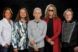 Legendární YES vydají své čtyřiadvacáté album „Aurora“