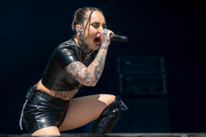 Tatiana z JINJER prozrazuje, jak se učila screamovat. O jejích schopnostech se již brzy přesvědčíte v Praze!